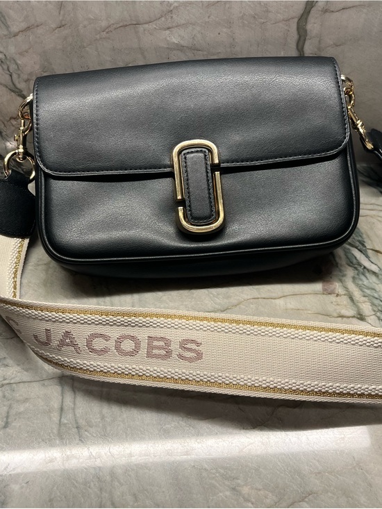 Marc Jacobs Handbags - Marc Jacobs Black Leather Crossbody with Gold Hardware and Logo Strap